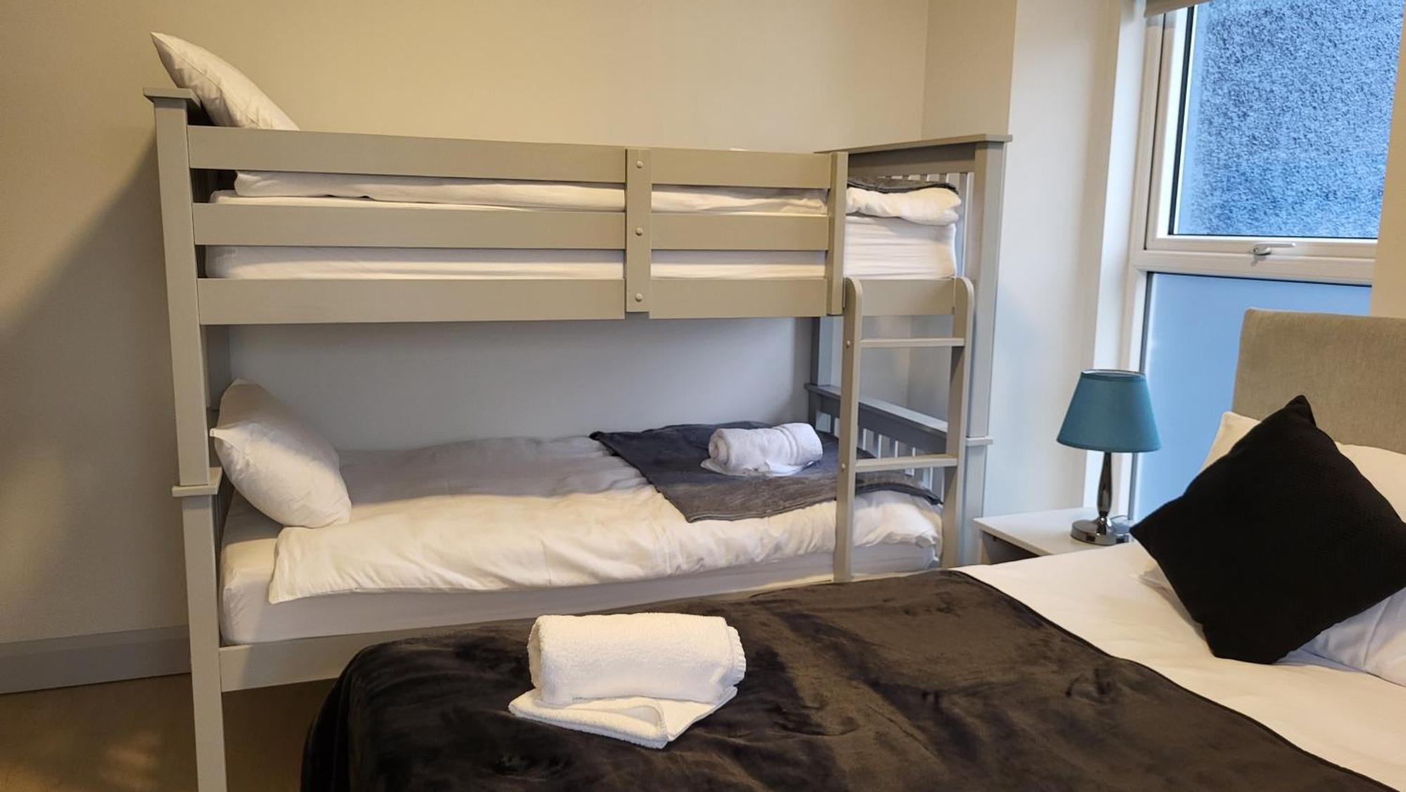 Хостел Trivia House Swanlinbar Екстер'єр фото